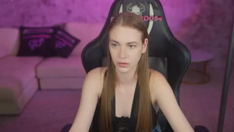 Diamonds Girls online show from April 4, 6:48 pm