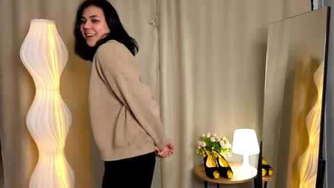 Liya online show from January 14, 3:53 pm