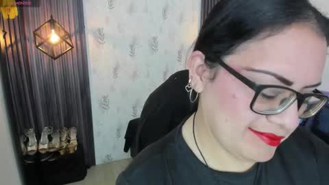 BRIGITTE online show from February 9, 1:09 am