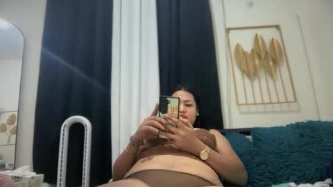 ArhiaHotTs online show from January 7, 6:35 pm