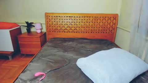 brilliantegirl_ online show from July 29, 6:35 am