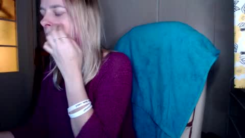 brilliantly online show from November 26, 8:33 am