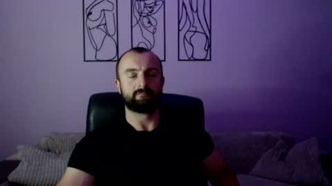 brindlefly69 online show from July 9, 10:52 am