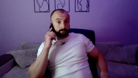 brindlefly69 online show from June 23, 10:55 am