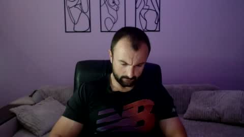 brindlefly69 online show from July 16, 10:40 am