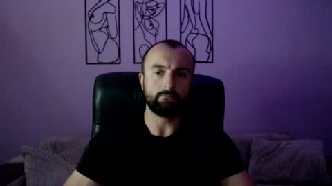 brindlefly69 online show from July 7, 10:41 am