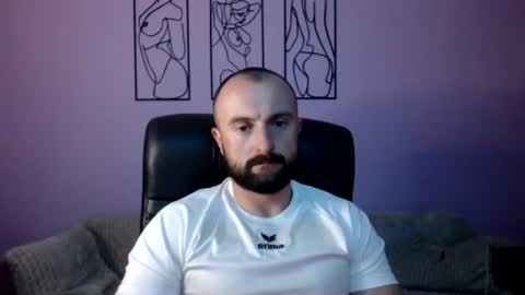 brindlefly69 online show from June 24, 11:06 am