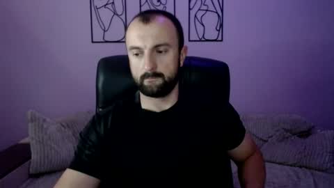 brindlefly69 online show from June 15, 10:29 am