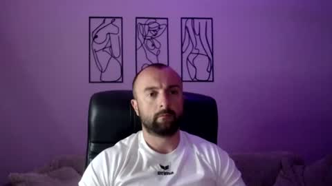 brindlefly69 online show from June 29, 10:48 am