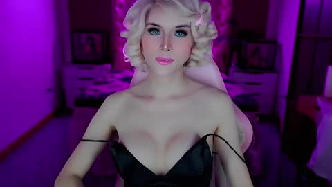 brionatop online show from October 23, 12:01 am