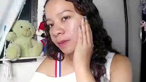 brithany online show from April 11, 2:49 am