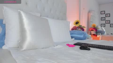 Brithany Rousee online show from December 4, 3:11 pm