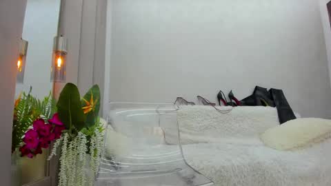 britney_charm online show from March 29, 8:38 am