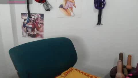 brittanycurvy69 online show from August 3, 10:49 pm