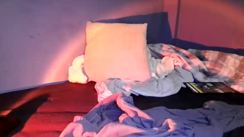 Bradyn online show from June 16, 9:41 pm