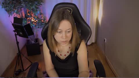 Brooke online show from March 8, 8:46 pm