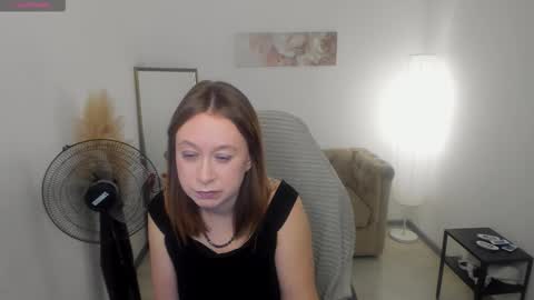 Lady Brooke online show from November 25, 9:13 pm