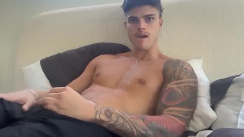 BrooklynTay online show from February 5, 1:20 am