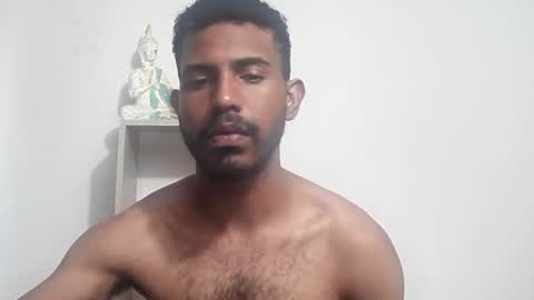 bruce_1111 online show from July 31, 9:05 pm