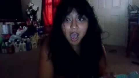 brujerita_dmota online show from May 21, 9:10 pm