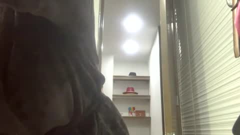 BRUNETTE DIAMOND  online show from July 21, 5:48 pm
