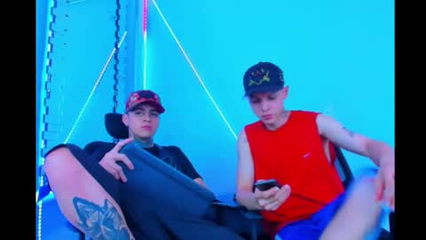 Snapshot of bruno_wild chatting on September 12, 6:10 pm Bruno wild online show from September 12, 6:10 pm