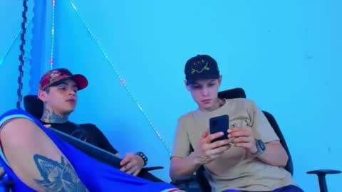 Snapshot of bruno_wild chatting on October 4, 11:13 pm Bruno wild online show from October 4, 11:13 pm