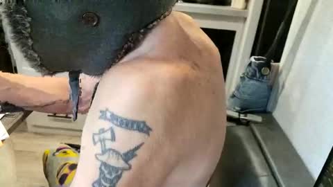 Snapshot of brushsquach chatting on October 13, 6:10 pm Steve... aka SkinnieDippin aka TimberTramp online show from October 13, 6:10 pm