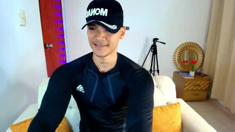 bryan online show from April 18, 1:18 am