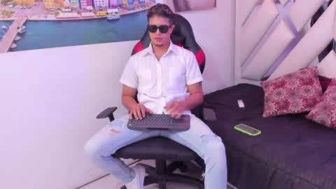 BRYAN online show from August 2, 4:03 am
