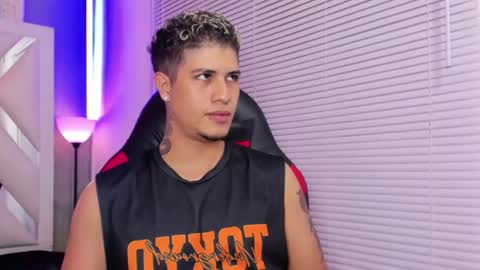 BRYAN online show from August 3, 4:03 am