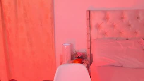 Carly     online show from March 10, 1:04 pm