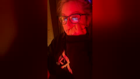 bstoned123 online show from February 16, 2:10 am