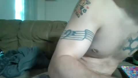 Snapshot of bud42o chatting on September 13, 11:51 pm Bud42o online show from September 13, 11:51 pm