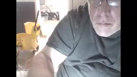 buddyluvzumore online show from January 24, 6:03 am