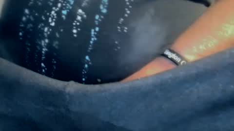 buddyluvzumore online show from December 4, 5:49 pm