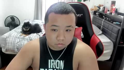 buffsexyman24 online show from February 28, 8:07 pm