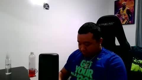 buffsexyman24 online show from March 1, 4:55 pm