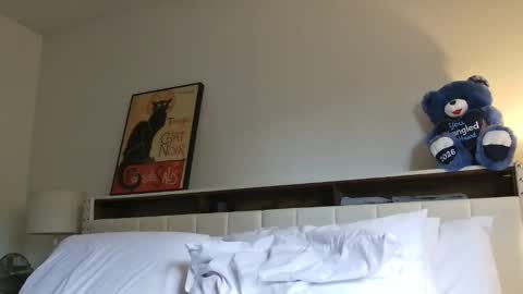 Buffy online show from March 29, 6:53 pm