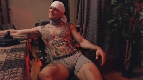 Dmitriy  online show from March 12, 6:53 pm