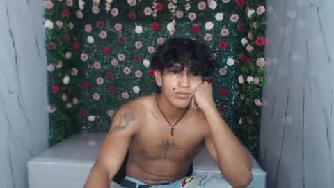 bull_cam online show from November 3, 7:15 pm