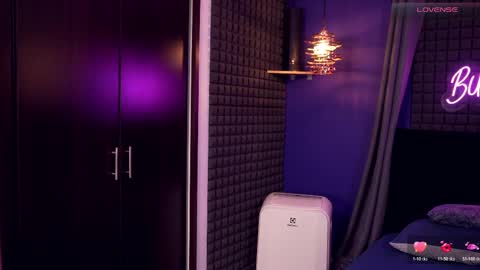 Bunny and The Rock online show from April 16, 8:58 am