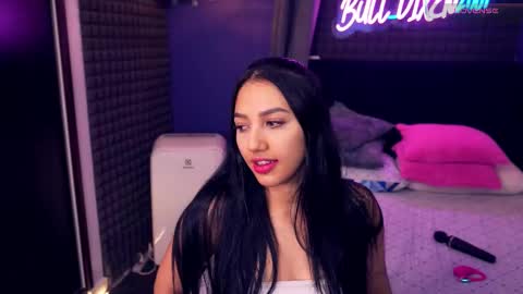 Bunny and The Rock online show from December 1, 10:41 pm