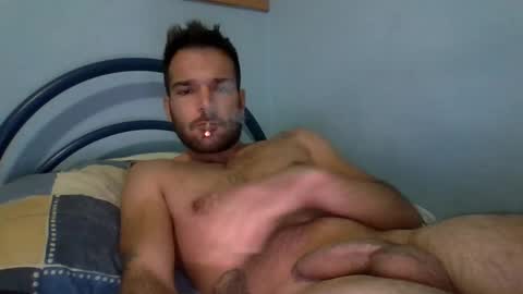 Snapshot of bullboy9292 chatting on January 6, 9:22 pm Bullboy9292 online show from January 6, 9:22 pm