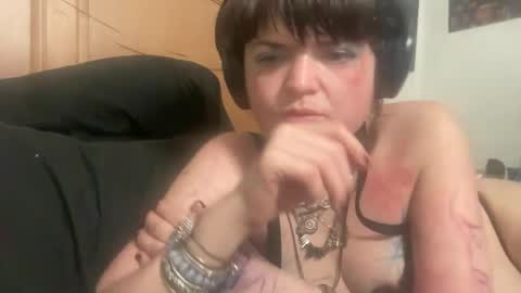 bunbunninjaz online show from January 9, 7:42 am