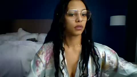 Snapshot of bunniandbyrdd chatting on February 2, 2:45 pm bunniandbyrdd online show from February 2, 2:45 pm