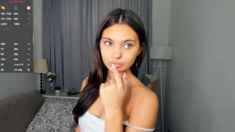 Aria online show from September 19, 9:24 am