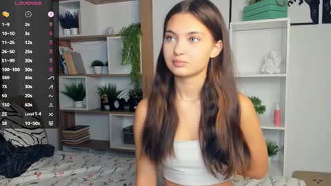 Aria online show from October 8, 9:04 am