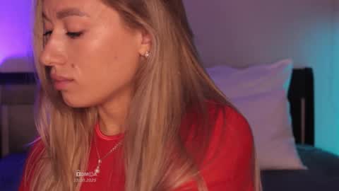 B U N N Y online show from October 13, 4:14 am