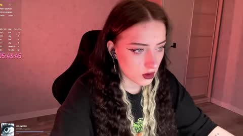 Bunnyblink online show from April 28, 9:08 pm